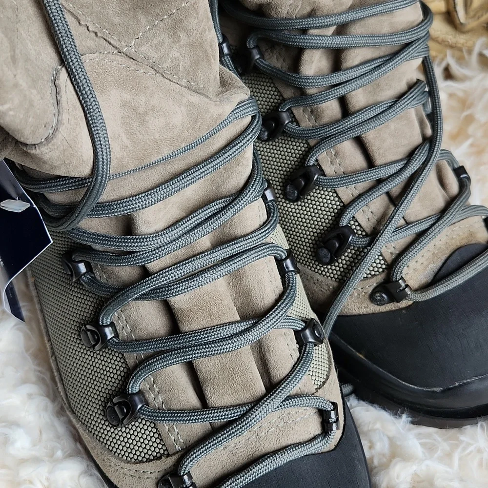 Bates Tora Bora Alpine Hiking Boots